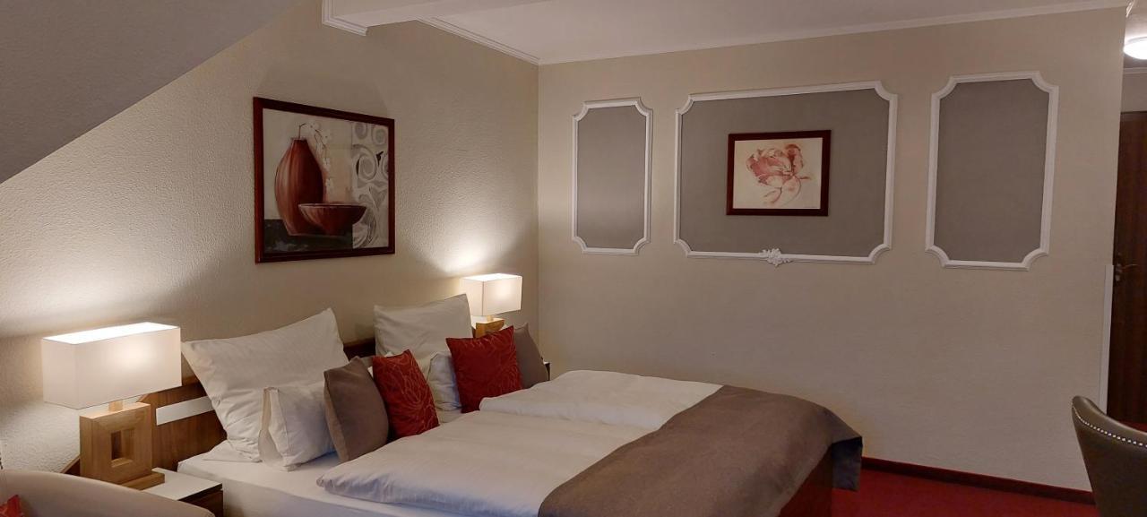 Hotel Weisse Taube Döbeln Zewnętrze zdjęcie